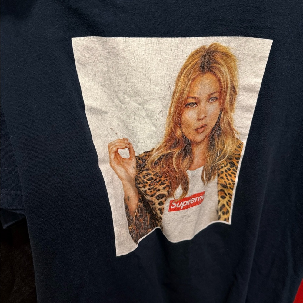 Supreme Graphic Tee - Black